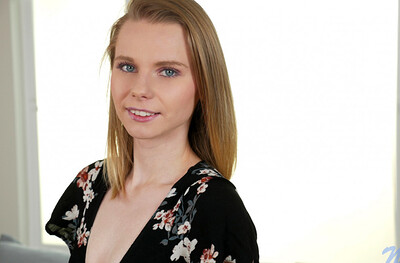Catarina Petrov in from