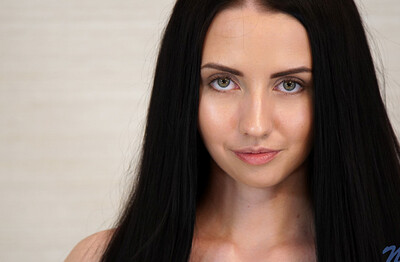 Veronica Snezna in Russian Babe Shows Pussy from