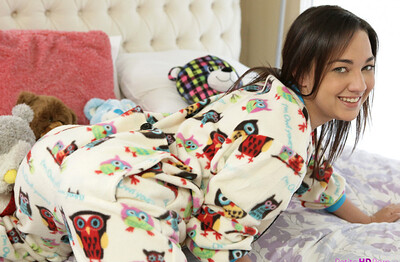 Amara Romani in Stuffed from 