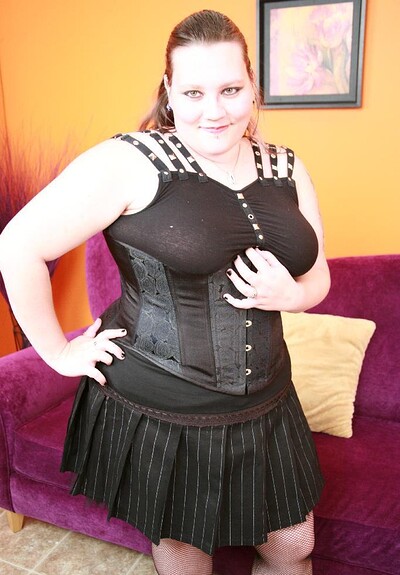 Menoly in Menony Plump Pussy Wrecking from 