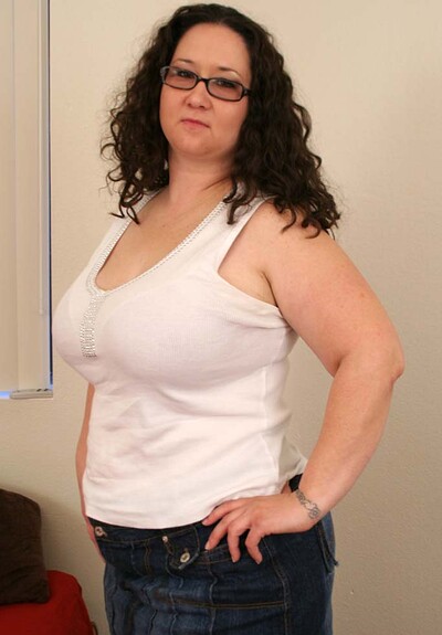 Jem Jewel in BBW Hunter 012 from 