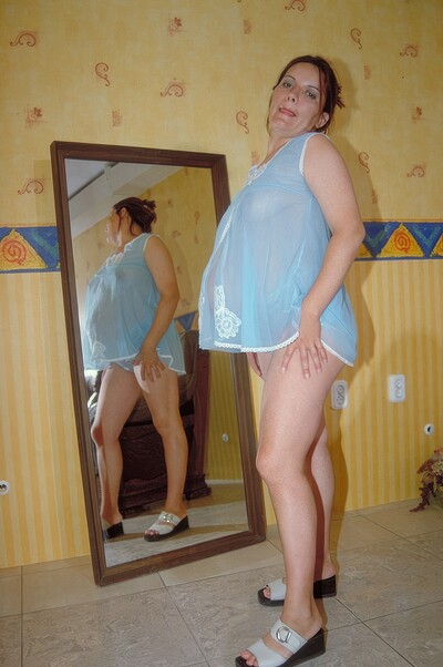  in Hot Preggo Masturbating from 