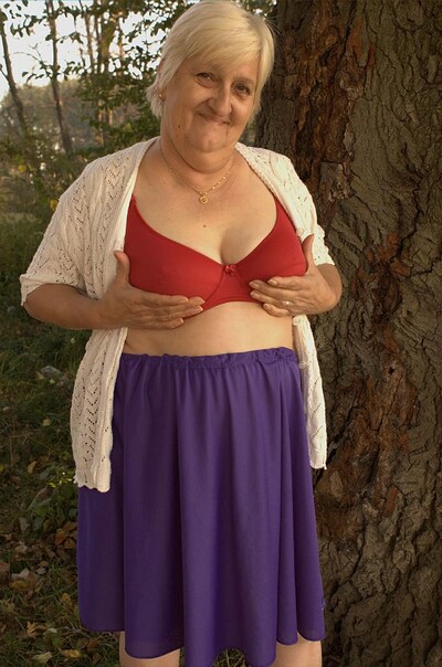 Anna Mary in Anna Mary Outdoor Granny Fuck from 