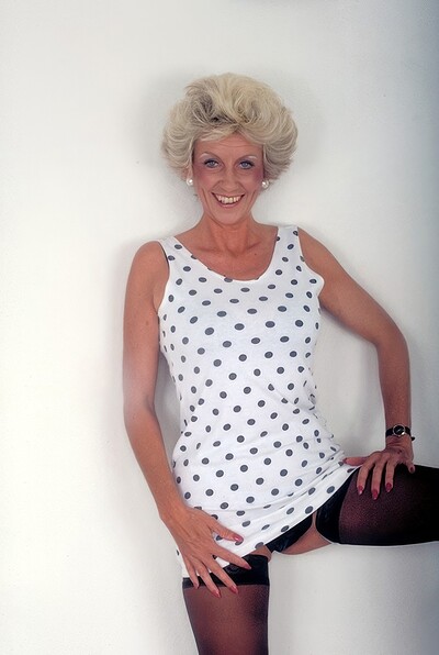 Irene in Scandalous Granny Porn from 