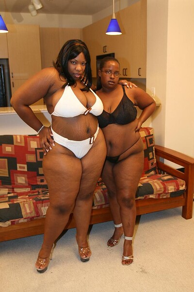  in Ebony BBW Lesbian Sex from 
