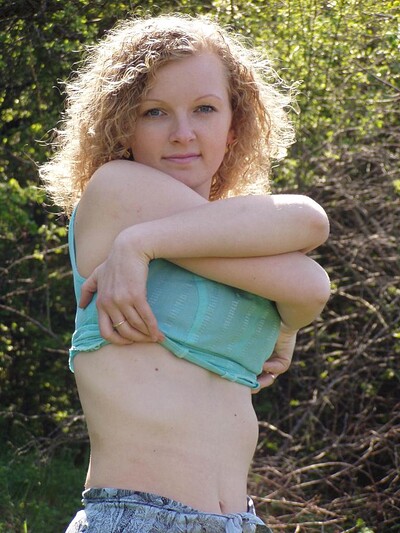  in Cute Amateur Outdoor Striptease from 