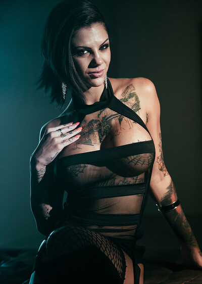 Bonnie Rotten and Zoey Foxx in  from 