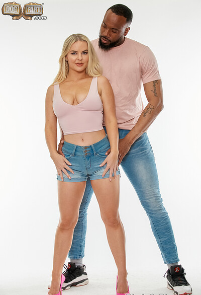 Slimthick Vic in set Slimthick Vic Meets Jovan's Thick Dick