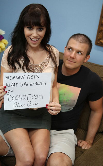 Alana Cruise and Ricky Johnson in Scene #01 from 