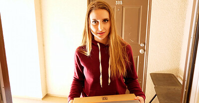 Laney Grey in from