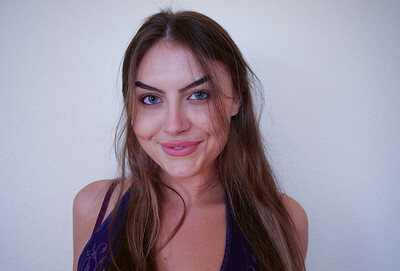 Selina Bentz in from