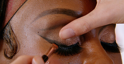 Ebony Mystique in from