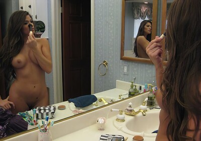 Madelyn Marie in from