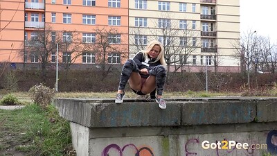 Jenna Lovely in Jena Relieves Herself from 
