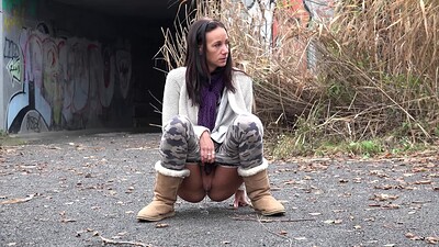 Eveline Neill in Slow Streams from 