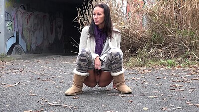 Eveline Neill in Slow Streams from 