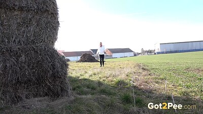 Vinna Reed in Watch For The Farmer from 