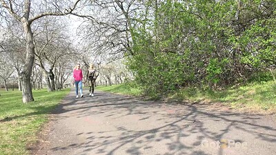 Debora and Vanessa Hell in Best Friends Pee from 