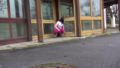 Victoria Daniels in Vision In Pink from 