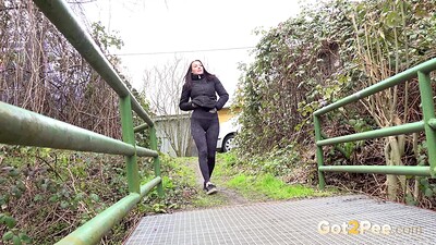 Victoria Daniels in Victoria Squats from 