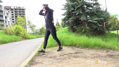 Lara Fox in Lycra Down from 