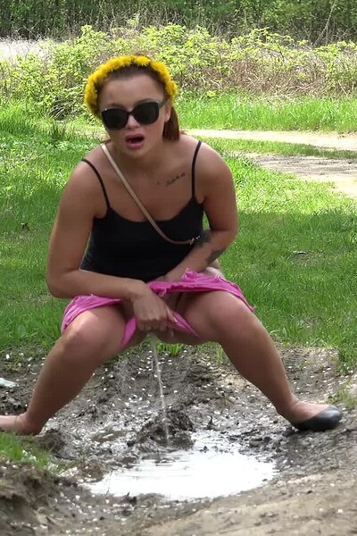 Got2Pee Dafne Summer Squatting