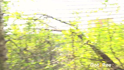 Vanessa Leone in Zooming In from