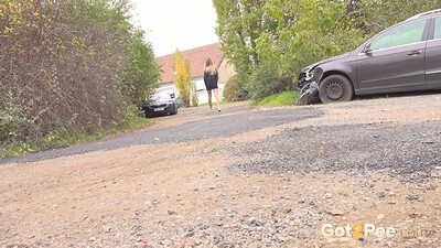 Vanessa Leone in Parking Pee from