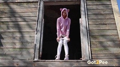 Miss Kapriz in Cosplay Cutie from