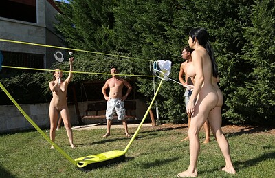 Antonia Sainz and Damaris in Garden Games from 