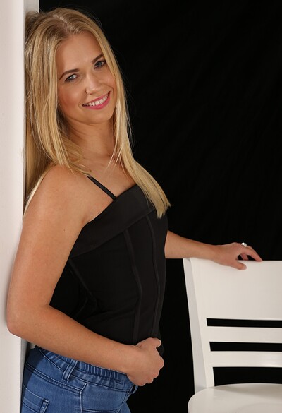 Violette Pink in Violette from 