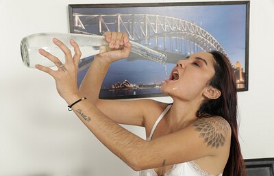Allison Sweet in Pissy Panties from