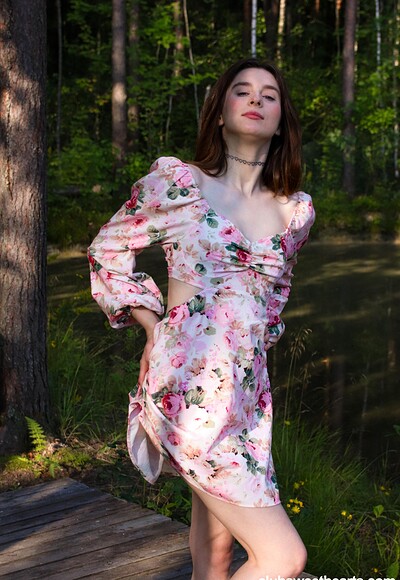 Jane White in Jane and her magic fingers from