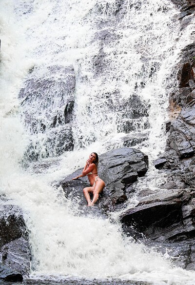 Candice Demellza in Beautiful view from 