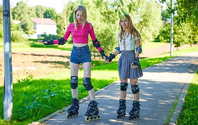 Nika Murr and Elloise Arti in Elloise and Nika go all the way from 