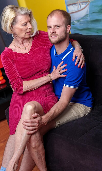  in Granny fucking her chiropractor from 