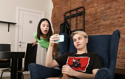 Moon Imp and Roxy Muray in Stop looking at porn, fuck me instead from 