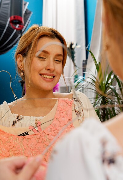 Angel Jolie in What looks better on me? from 