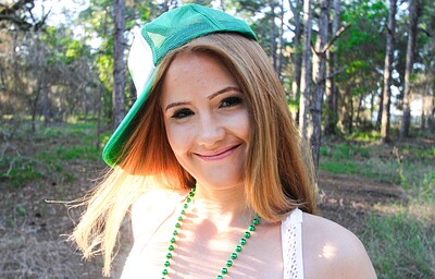 Molly Pop in Irish ginger sucks dick on St. Patricks Day from 