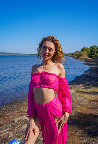 Isabella De Laa in Hot outdoor sex from 