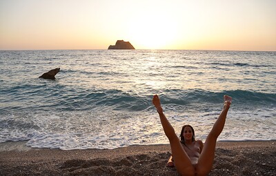 Betzz in Beach sex from 