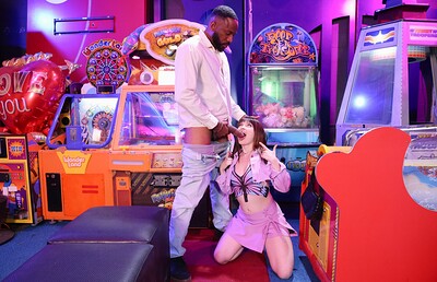 Jade Valentine in Adventure At The Arcades, Scene #01 from 