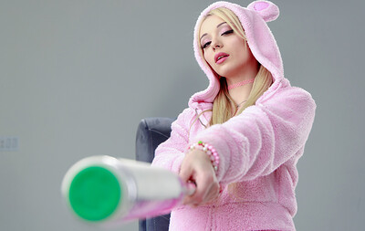 Cecelia Taylor in April 2025 Flavor Of The Month Cecelia Taylor - S5:E9 from