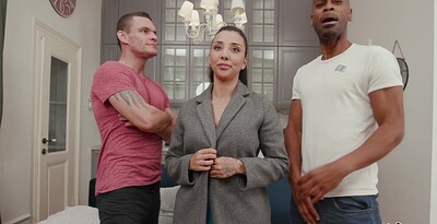 Vitoria Beatriz in Cumming Back For More from