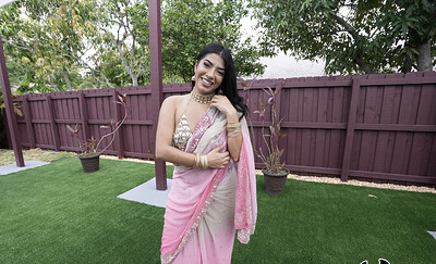 Jasmine Sherni in Jasmine Sherni Joins The Parade from