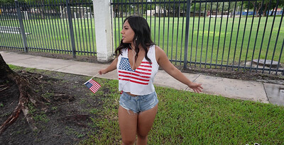 Melztube in Melztube Loves America from 