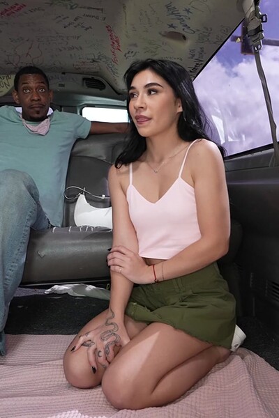Bang Bus Delilah Dagger Delilah Versus Everybody