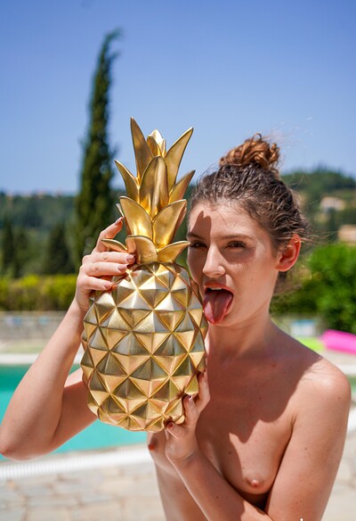 Candice Demellza in Candice Demellza loves playing with herself from 