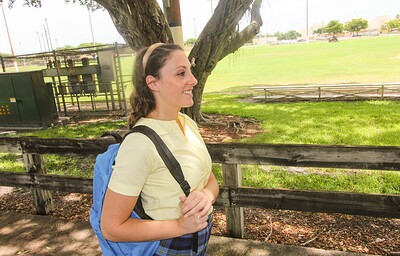 Melanie Hicks in Melanie Hicks Schoolgirl fingers herself in public from 