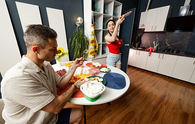 Remido and Willy Regal in Ice Cream Day from 